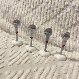 4 LEMAX Christmas Winter parking meters‎ christmas village Street  Red Bows